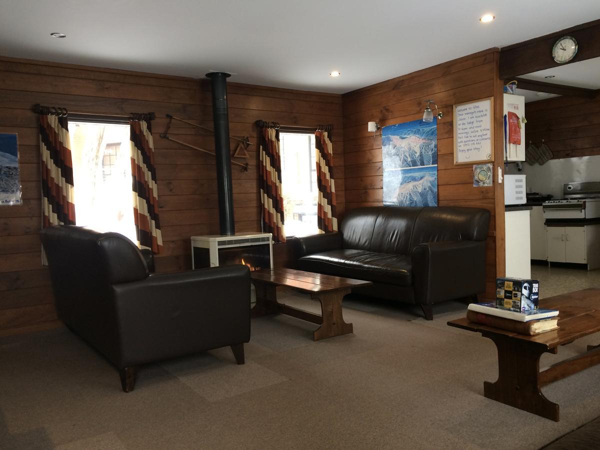 格里斯滑雪俱乐部山林小屋 布勒山 外观 照片